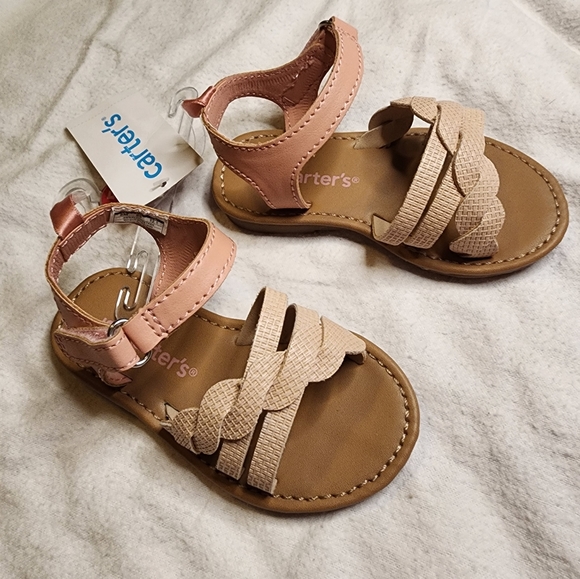 Carter's 5T Sandals NWT - Picture 4 of 9